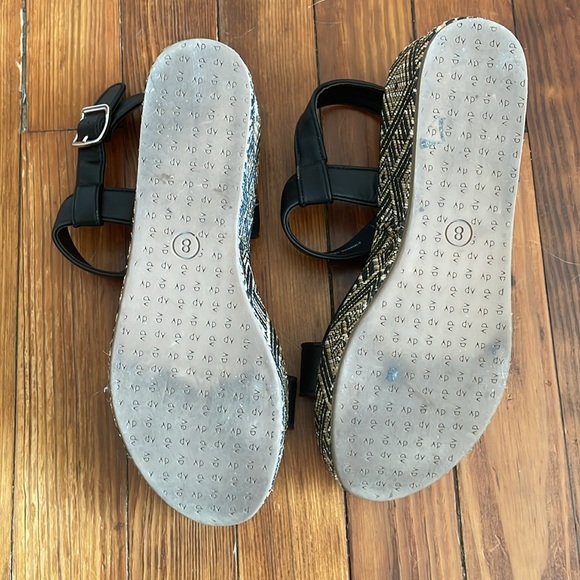 chunky target platform sandals - Picture 3 of 3